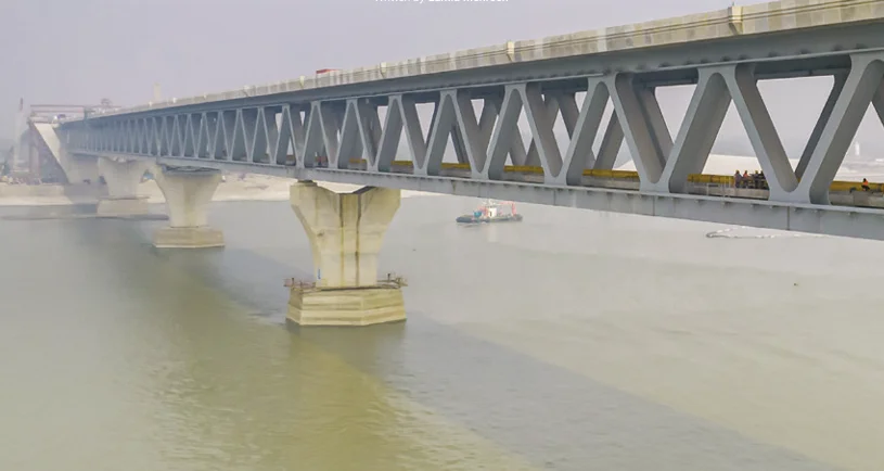 A Bridge From Transport Connectivity to Economic Corridor
