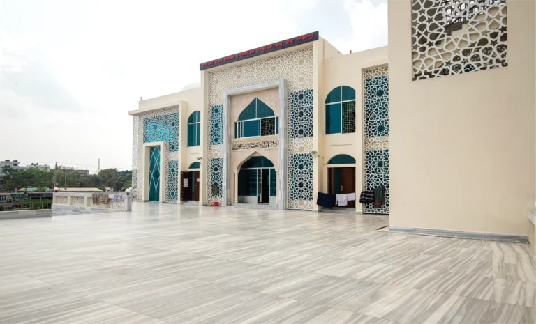 MODEL MOSQUES A Unique Gift to Society Message of peace, culture of harmony to be promoted in society